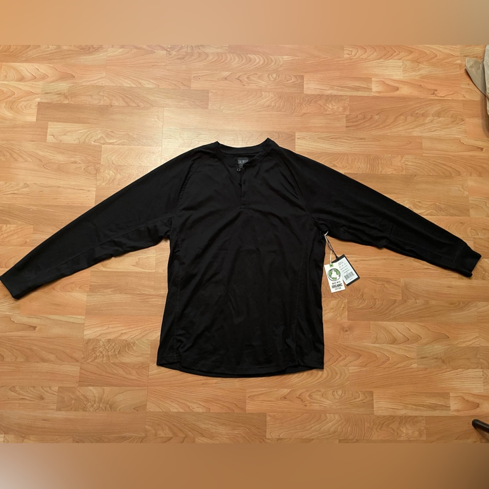 Caliville Kohl’s Black Long Sleeve NWT